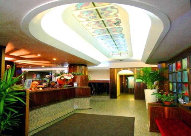 Hotel President Лидо ди Йезоло Екстериор снимка